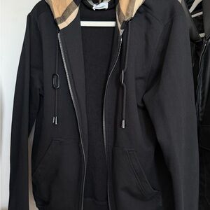 Burberry Black Zip Hoodie with Beige Check Hood